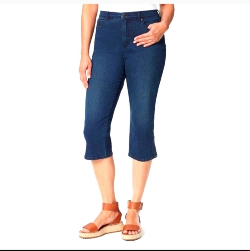 Gloria Vanderbilt Denim capri Amanda jean Size 6